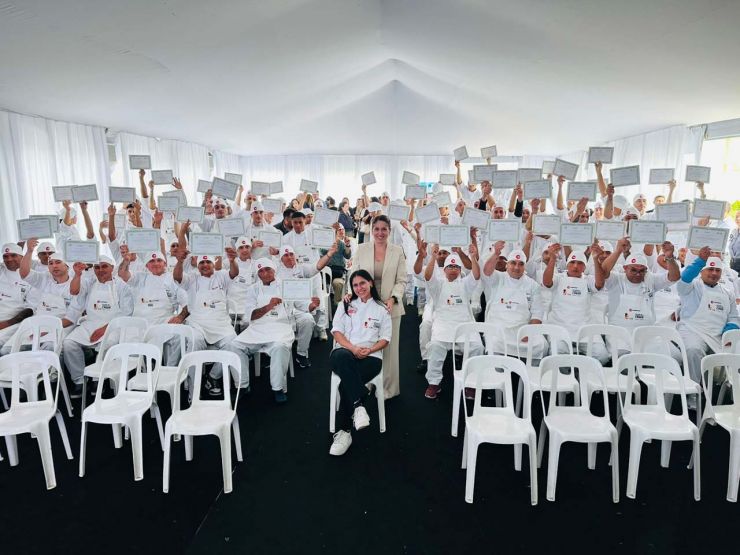 Más de 3.000 egresados: la educación como motor de nuevas oportunidades